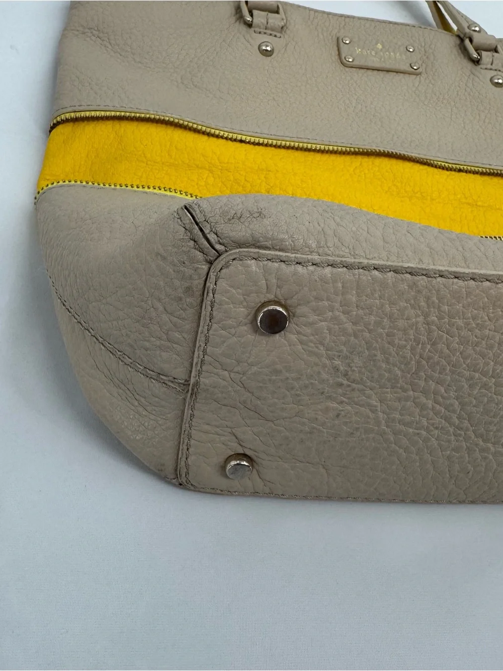 Kate Spade Grove Court Michelle TAN PEARL YELLOW Expandable Leather Large Tote